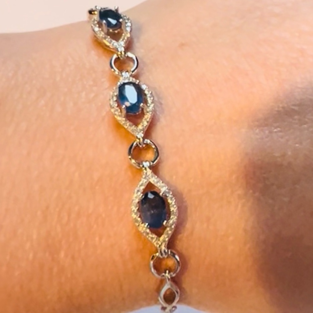 BS5 1.05CT Natural Pastel Blue Sapphire Bracelet Rhodium Sterling Silver